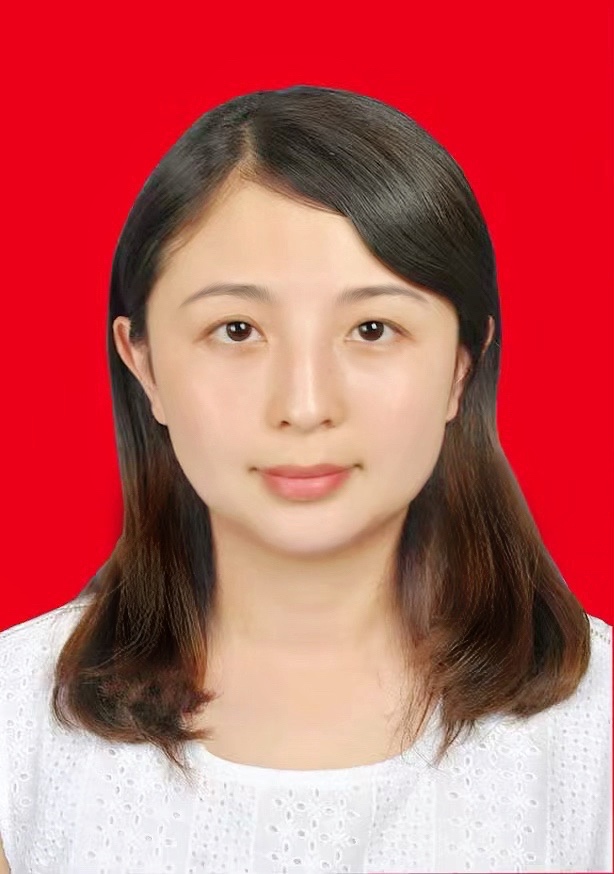 郭娟1寸照.JPG 郭娟1寸照.JPG